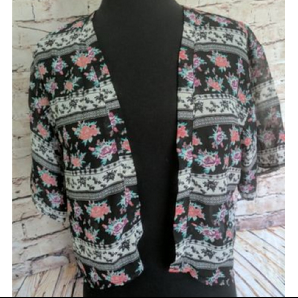 Girls Open Front Sheer Top Sz 14